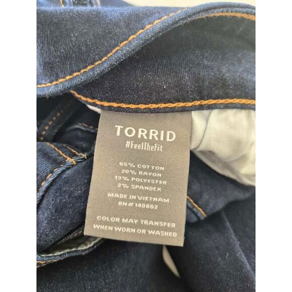 TORRID Skinny High Rise Jeggins Jean Dark Wash Button Front Stretch Sz 16 Short - Picture 5 of 11